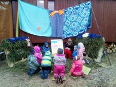 v Betlémě na seně